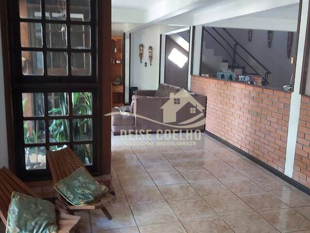 Sobrado para Venda em Sapucaia do Sul - 4