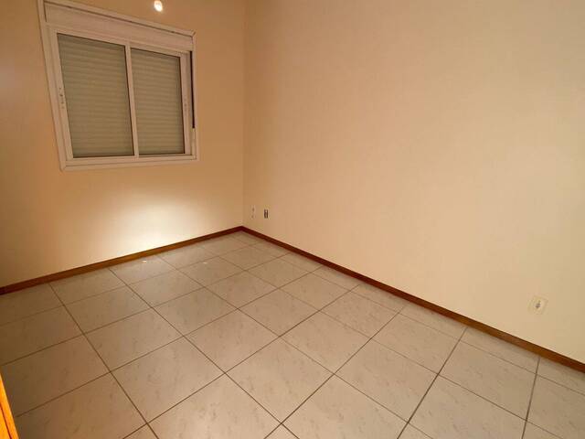 Casa para Venda em Esteio - 5