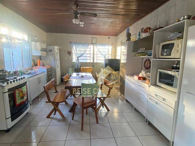 Casa para Venda em Esteio - 5