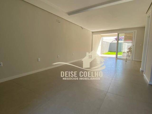 Casa para Venda em Sapucaia do Sul - 2