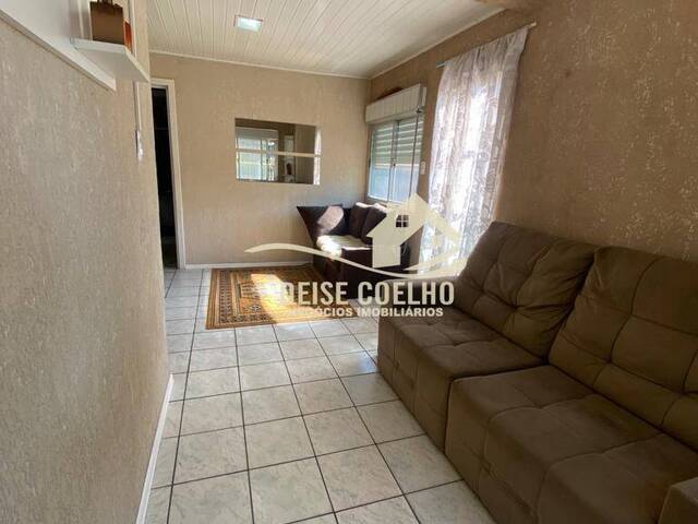 Casa para Venda em Sapucaia do Sul - 2