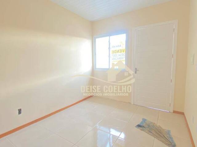 Casa para Venda em Sapucaia do Sul - 2