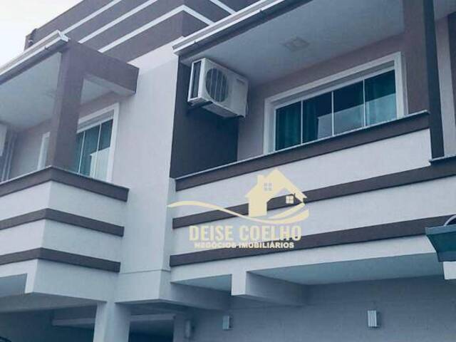 Casa para Venda em Sapucaia do Sul - 2