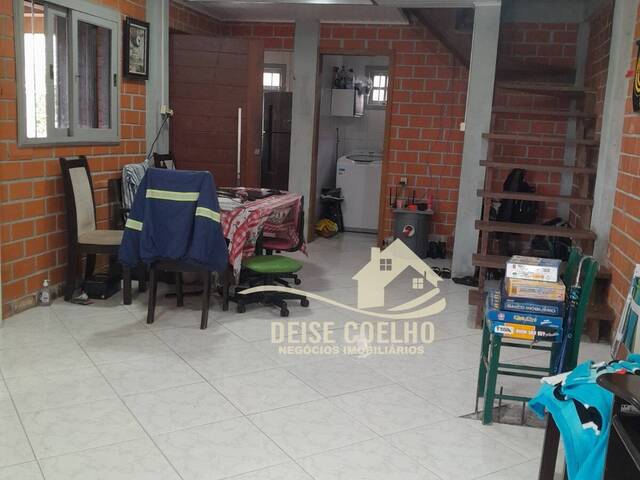 Casa para Venda em Sapucaia do Sul - 2