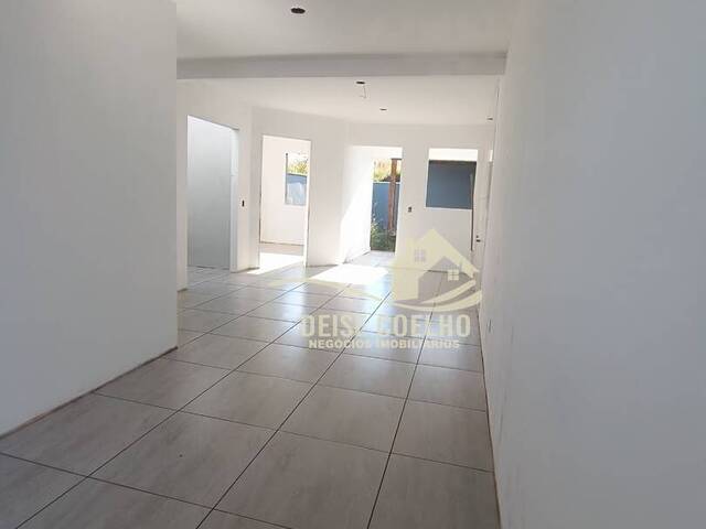 Casa para Venda em Sapucaia do Sul - 2