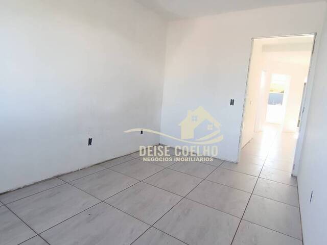 Casa para Venda em Sapucaia do Sul - 4