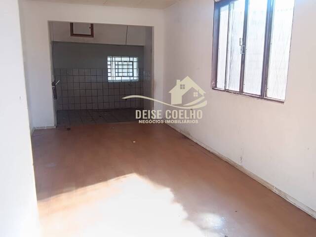 Casa para Venda em Sapucaia do Sul - 3