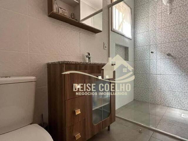 Casa para Venda em Porto Alegre - 4
