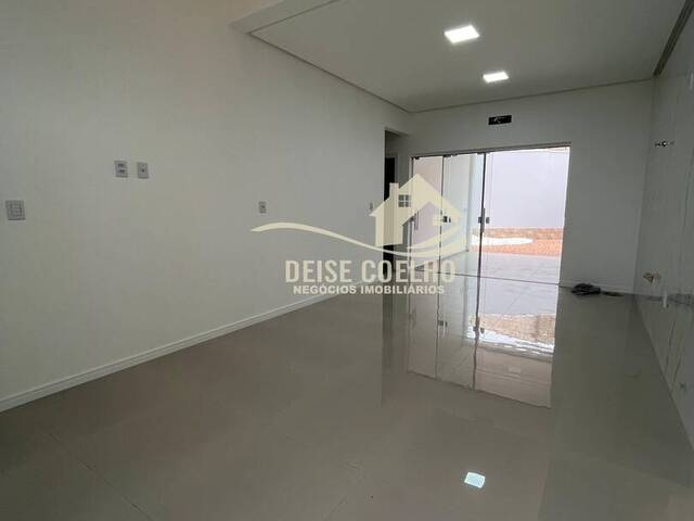 Casa para Venda em Sapucaia do Sul - 3