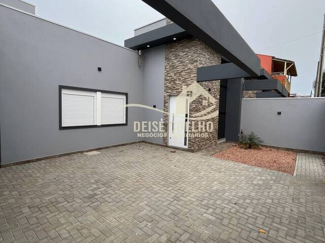 Casa para Venda em Sapucaia do Sul - 2