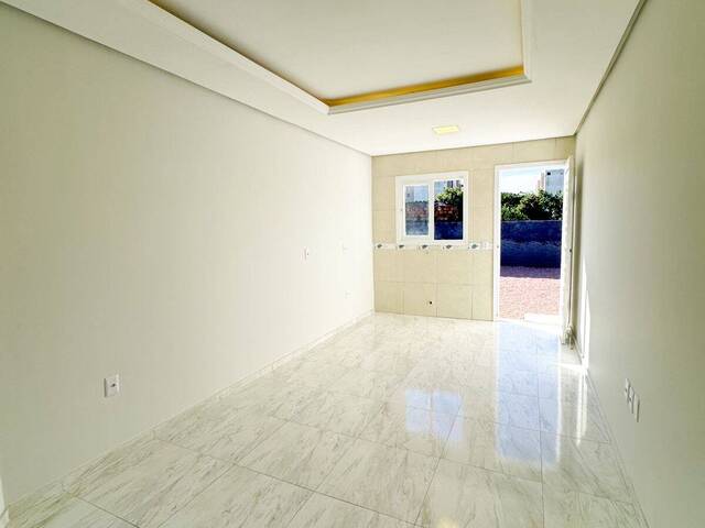 Casa para Venda em Sapucaia do Sul - 2