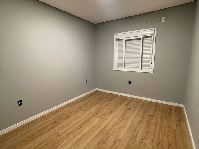 Casa para Venda em Sapucaia do Sul - 4