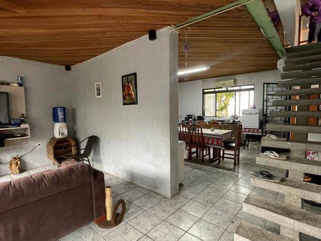Casa para Venda em Sapucaia do Sul - 3