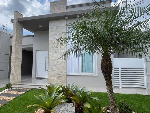 #1447 - Casa para Venda em Sapucaia do Sul - RS - 2