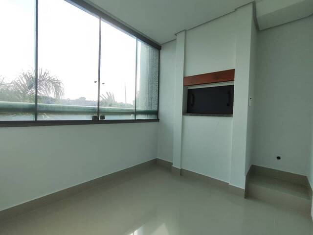 #1532 - Apartamento para Venda em Porto Alegre - RS