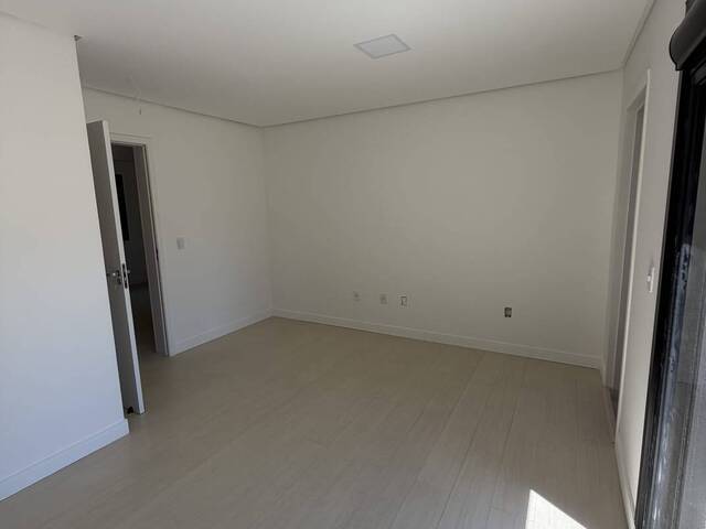 Casa para Venda em Gravataí - 5