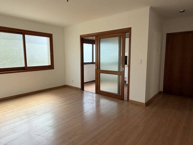 Apartamento para Venda em Porto Alegre - 5