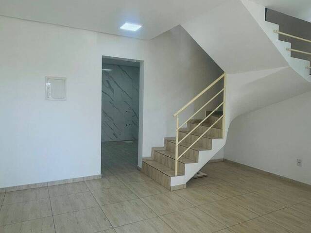Casa para Venda em Sapucaia do Sul - 2
