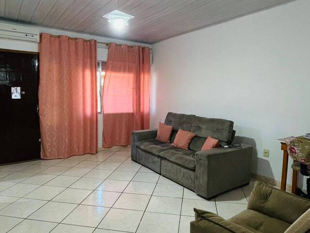 Casa para Venda em Esteio - 5