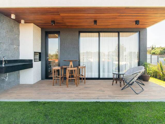 Casa para Venda em Gravataí - 2